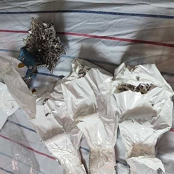 Brand new Elegant Women's Belt Set of 3 with Crystal Accents/rhinestone - Picture 9 of 11